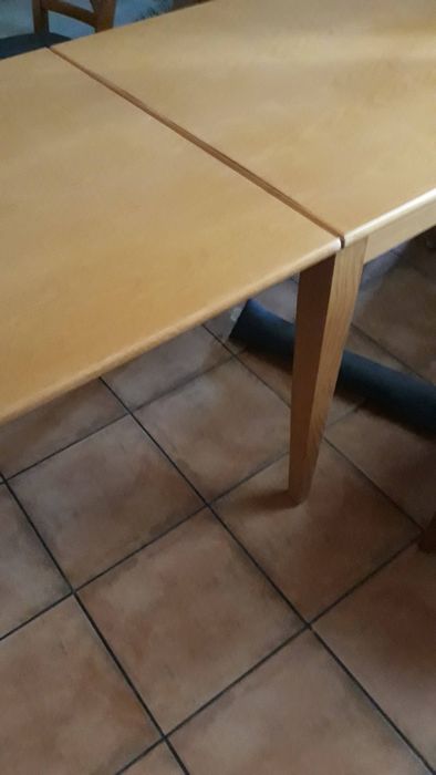 Mesa de cozinha extensível