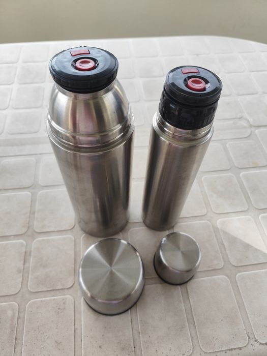 Conjunto de 2 Garrafas Térmicas em Aço Inoxidável (Quechua / Inox)