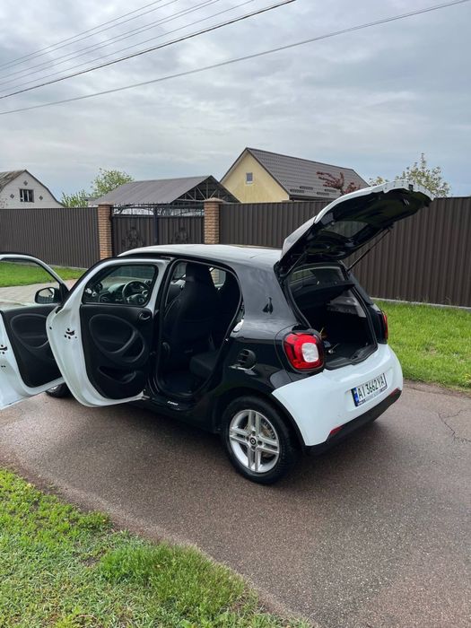 Smart  EQ forfour 2021 року електро