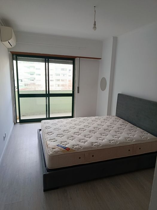 Quarto  Cavaleira MemMartins | Aceitamos crianças | Despesas incluídas