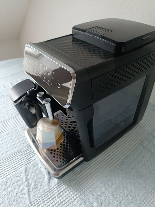 Кавоварка philips 3200 / EP2231