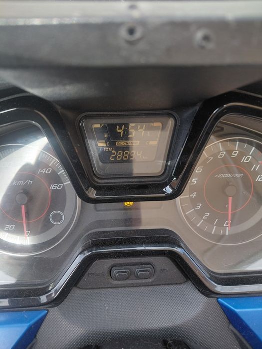 Honda Forza 125cc + Extras