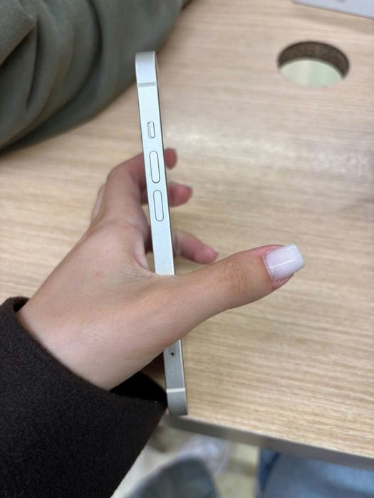 Iphone 14 normal