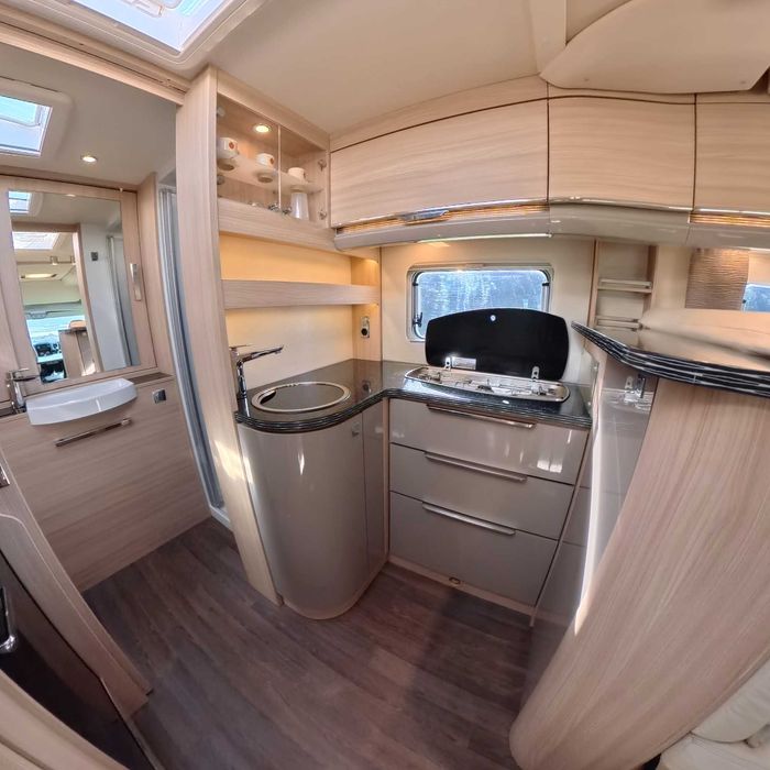 Autocaravana Burstner IT 680 G – 2016