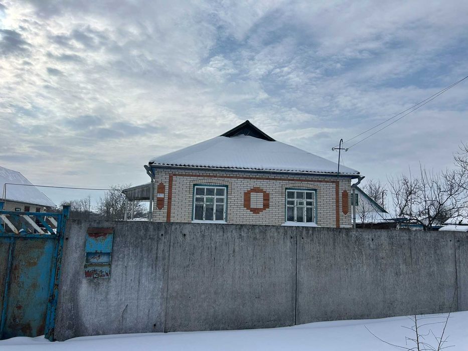 Цегляний житловий будинок 57м2 в с. В.Севастянівка, Уманського району