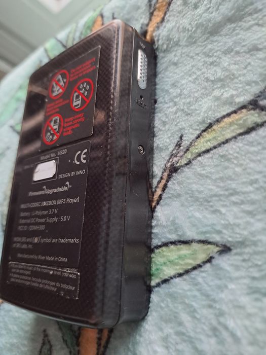 IRIVER  H 320 Digital Mp3 ( 20GB).