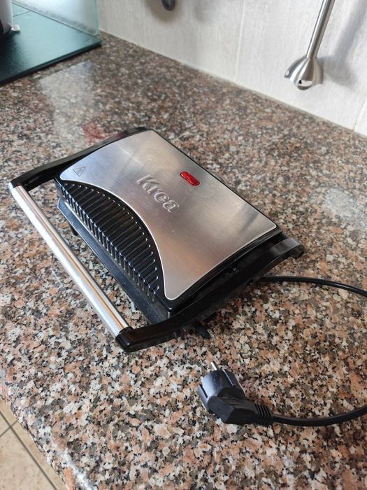 Vendo máquinas de café, espremedor e tostadeira