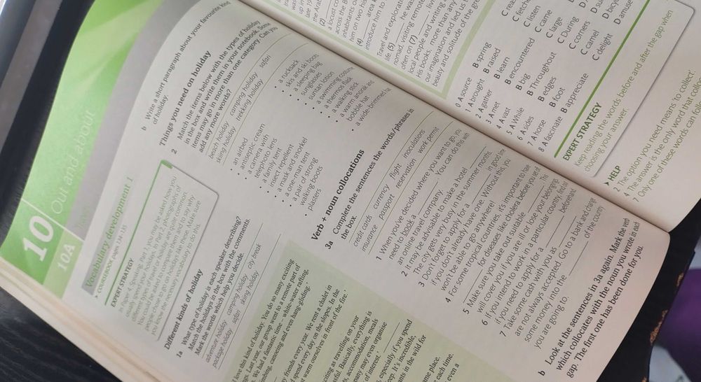 First Expert 3ed Student's Resource Book with key ćwiczenia