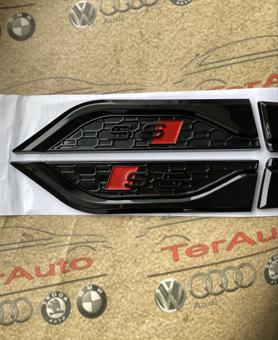 Накладка на крило двері емблема S-line S5 Audi A5 S5 8W B9 2016-2025