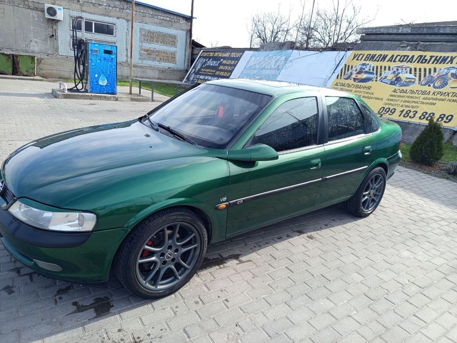 Продам Opel Vectra B  2.5V6