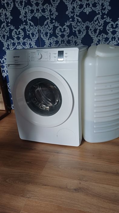 Продам пральну машинку з баком