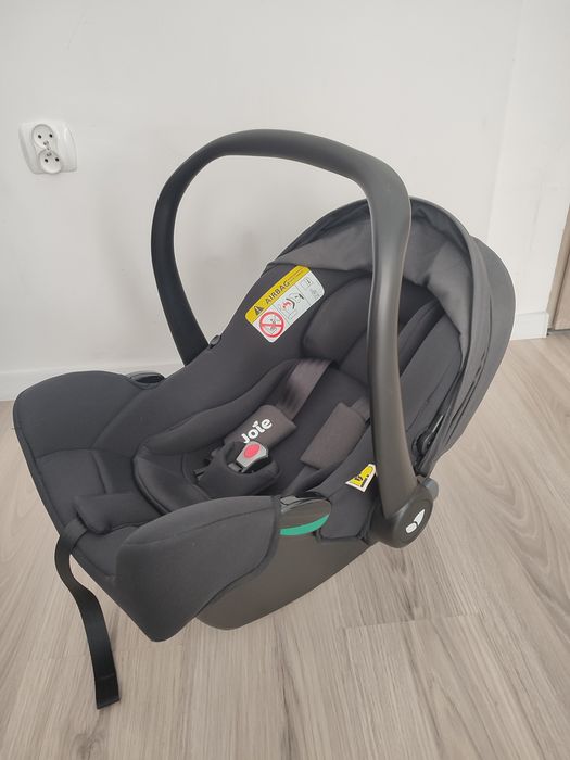 Fotelik samochodowy Joie isnug2