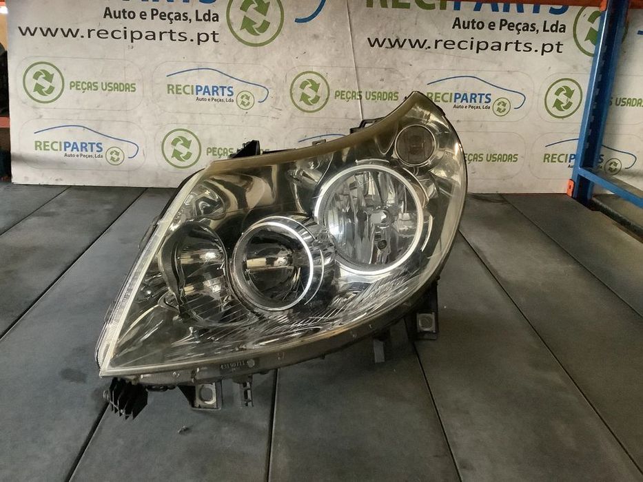 Ótica esquerda Peugeot Boxer 2011