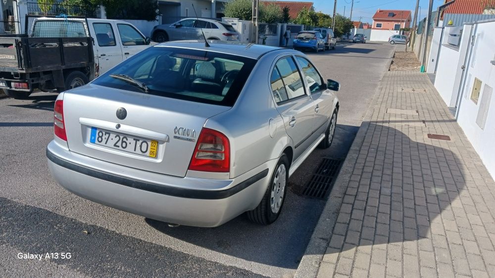 Skoda Octavia (1U) Diesel 1.9cc. Económico.