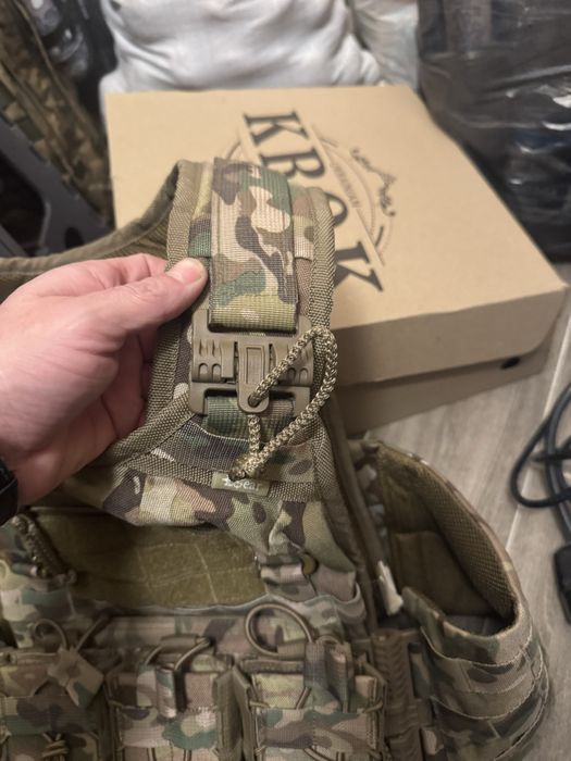 Продам плитоноску.