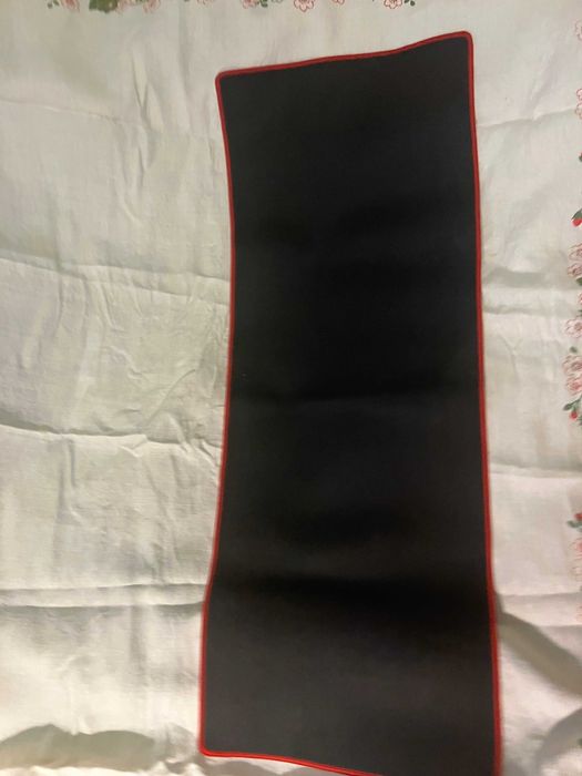 Килимок ігровий, для миші. 30*80 см. Стан нового.