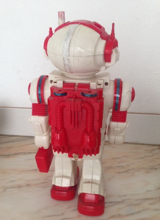 Robot Space Warrior64737879302401122