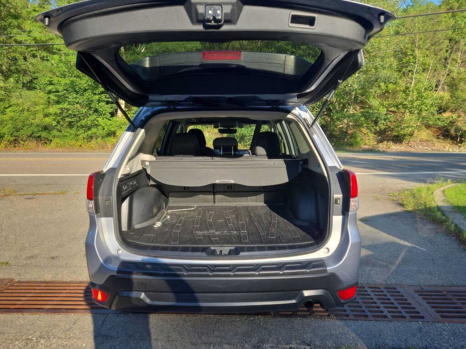 Subaru Forester Premium      2019