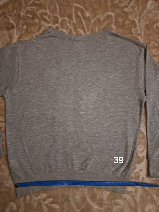 Sweter z sarenką