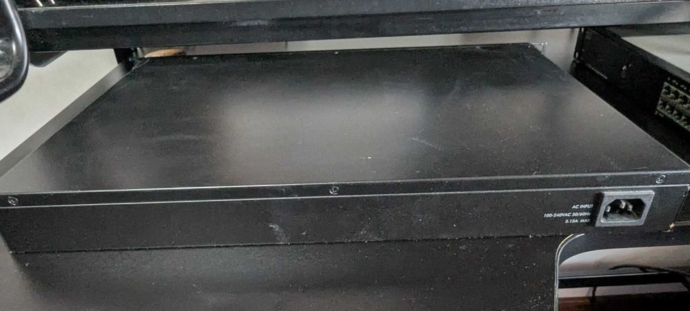 Zyxel GS2210-24HP