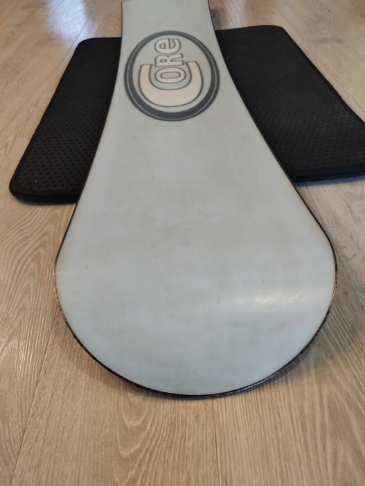 Deska snowboardowa- Core- długość 146cm