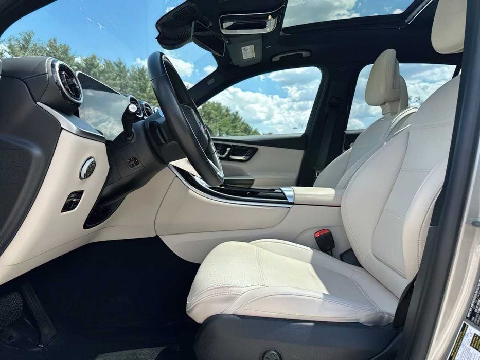 Mercedes-Benz GLC GLC 300 4MATIC      2024