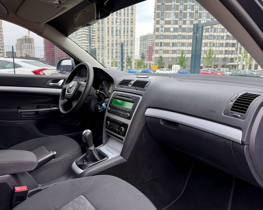 Продаж Skoda Octavia