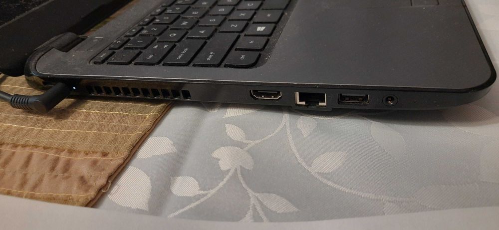 Laptop Samsung - Sprzedam