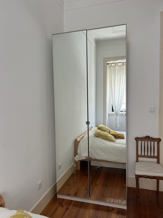 Roupeiro Pax Ikea c/ portas espelho