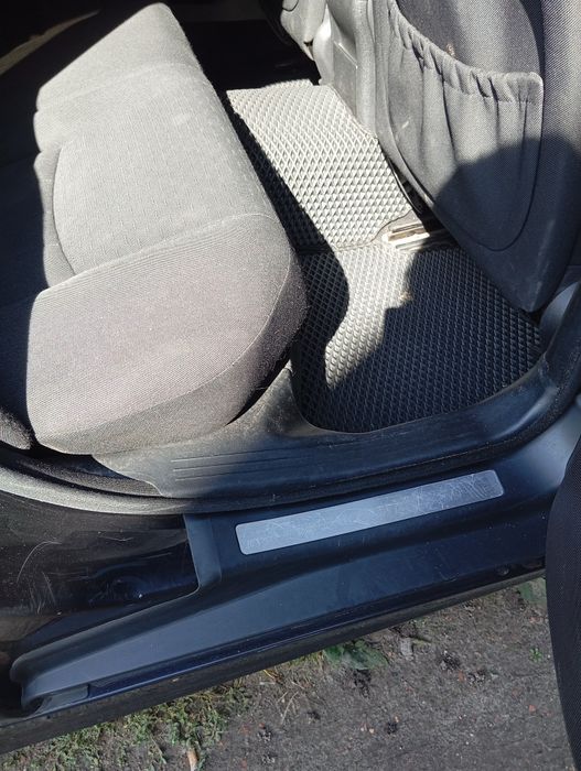 Продам авто Mersedes-bens  c- class 2006