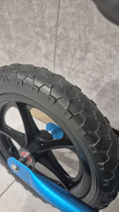 Rowerek biegowy cruzee idealny śliczny kolor!