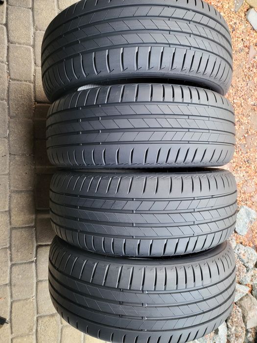 235/55/18 Opony letnie Bridgestone Turanza T005 M0 4szt