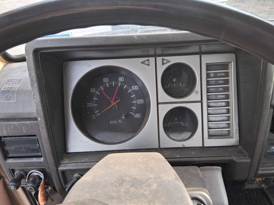 Nissan Cabstar 1987