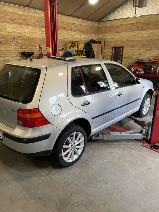 VOLKSWAGEN GOLF 1998 VIN WVWZZZ1JZXW323911 фото оголошення 4 з 8