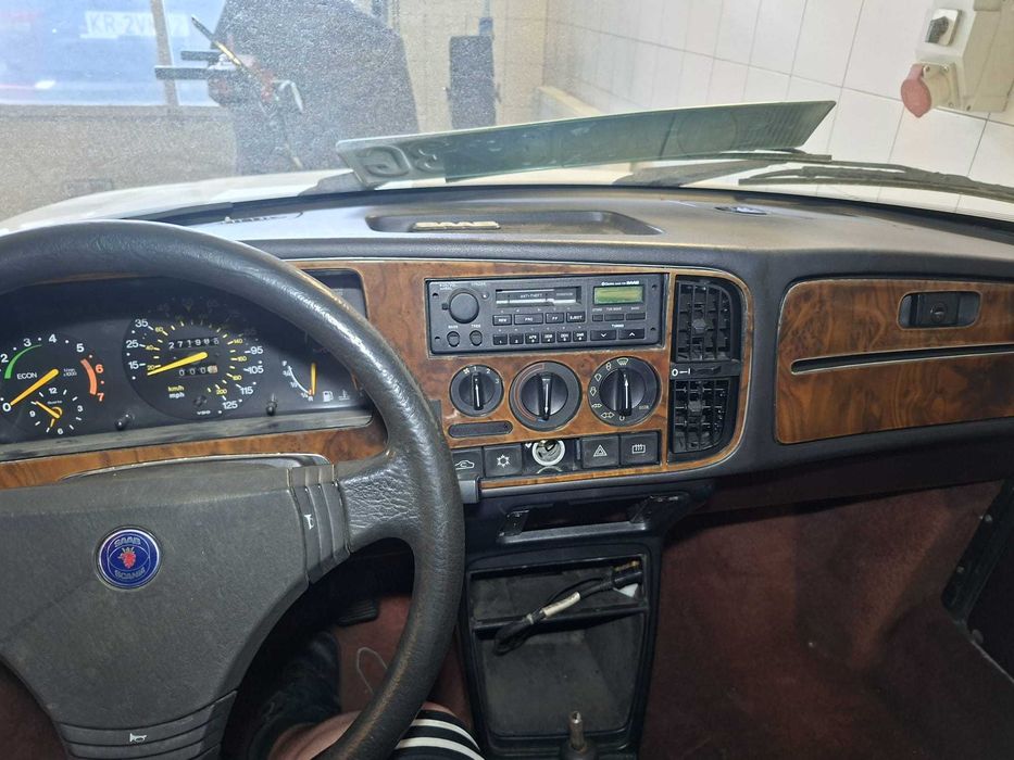 Saab 900 TURBO, 1988r