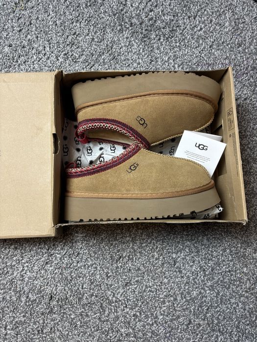 Nowe Buty Ugg tazz