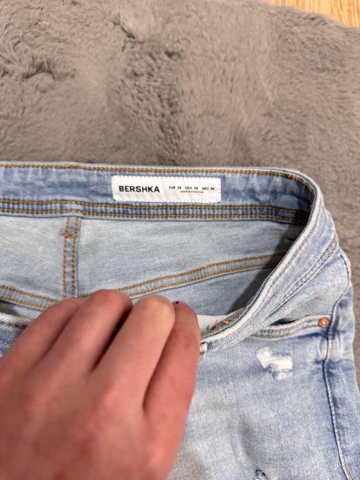 Spodenki jeansowe Bershka | Przetarcia | Super stan |