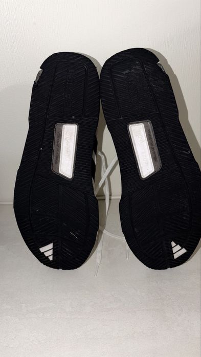 Кроссовки Adidas Dropset Control