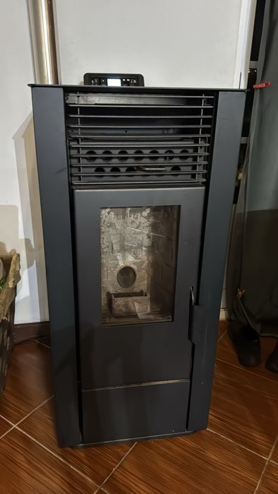 Salamandra Mekka e aspirador de cinzas Haeger