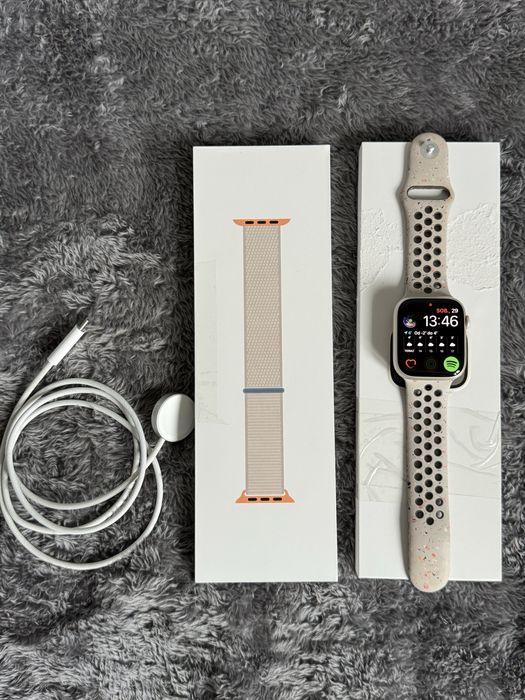 Apple watch 9 45 mm 96% + dwa oryginalne paski