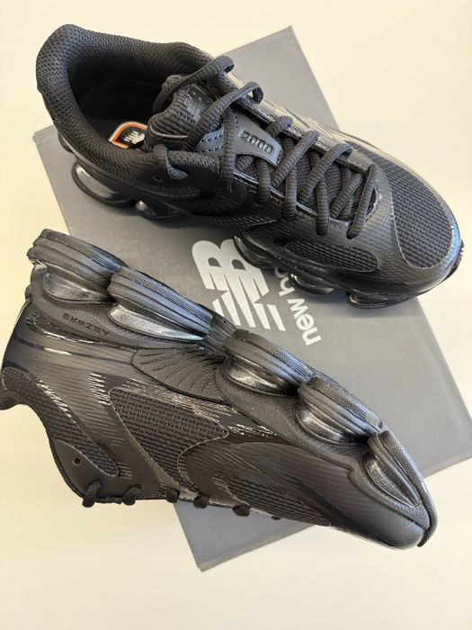 New Balance Abzorb 2000
