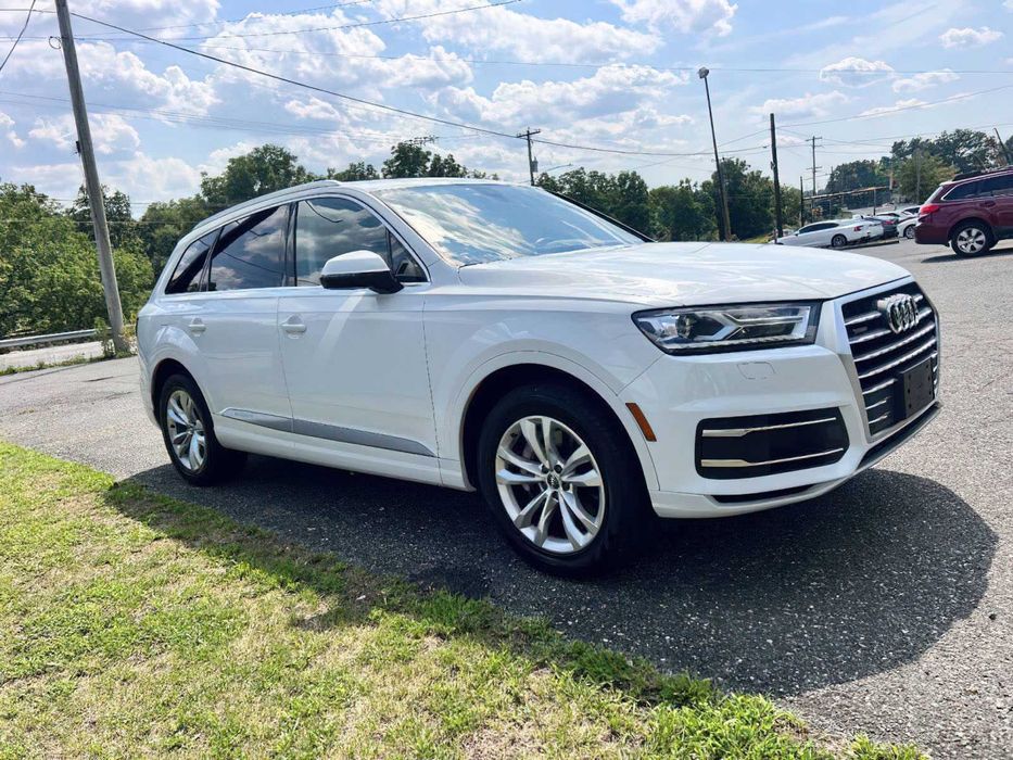 Audi Q7 quattro Premium Plus      2018