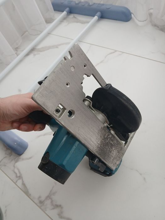 Дискова пила Makita dss611 оригінал