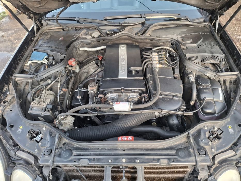 Sprzedam Mercedes W211 z silnikiem 1.8 i Instalacja  LPG BRC TYP  E200