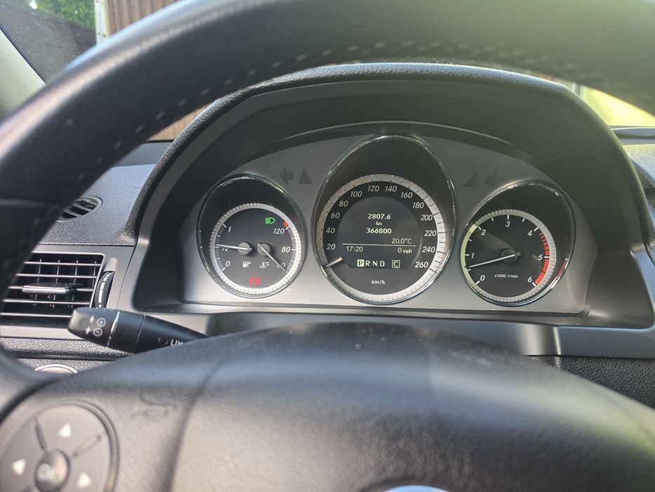 Mercedes w204 , c350