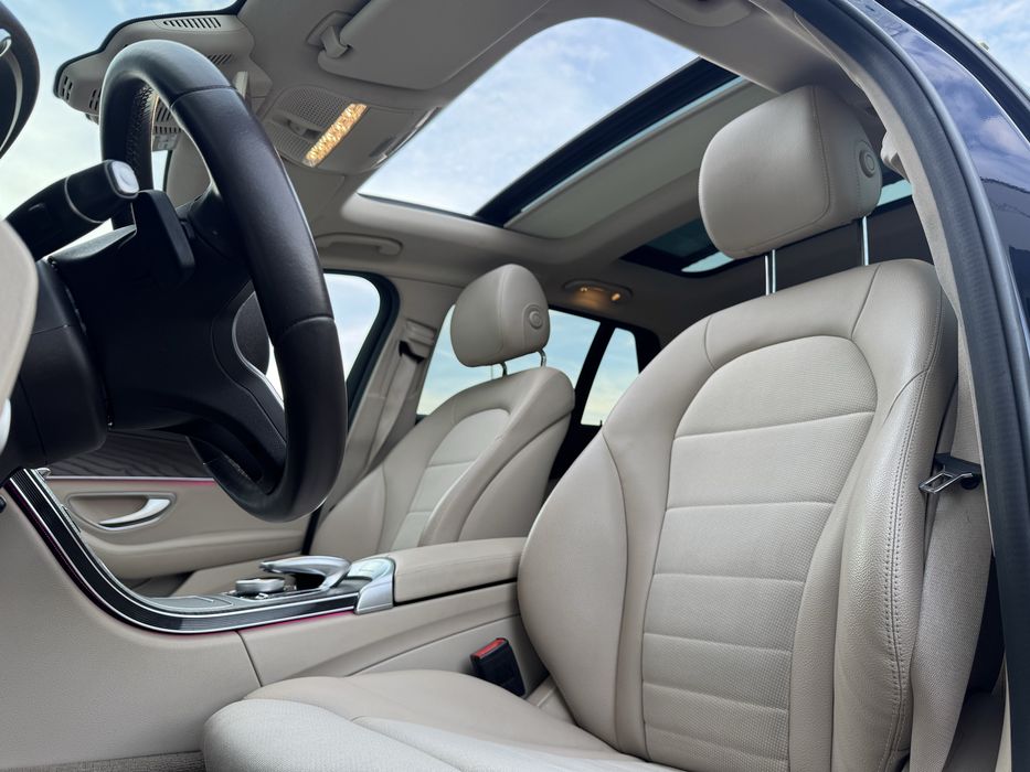 Mercedes-Benz C220d 4MATIC