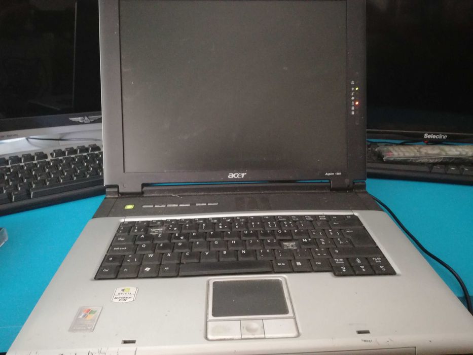 Portateis: ACER e Toshiba