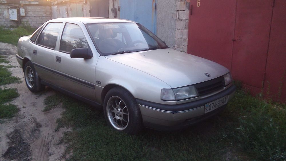 Продам Opel Vectra газ/бензин инжектор