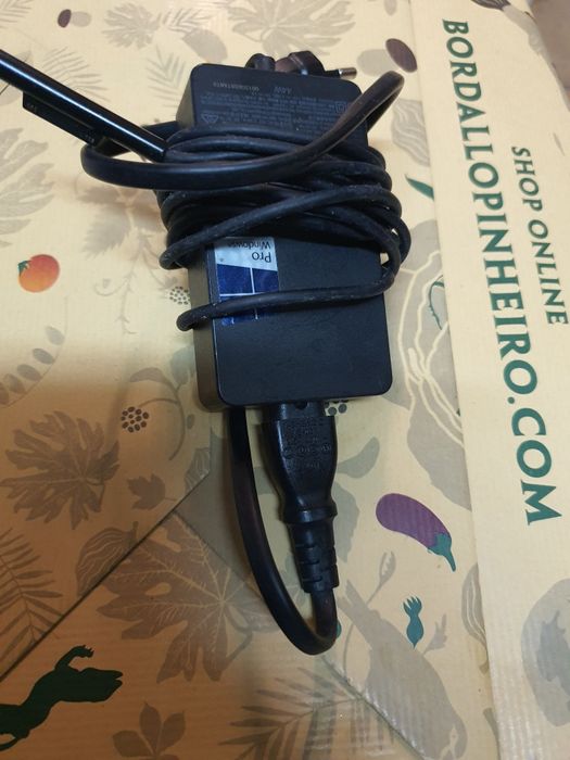 Adaptador para portátil, marca Microsoft, Surface Pro