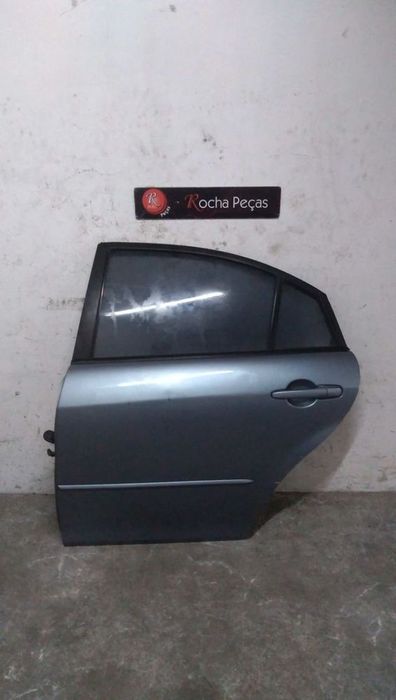 Porta Trás Esq Mazda 6 Três Volumes (Gg)